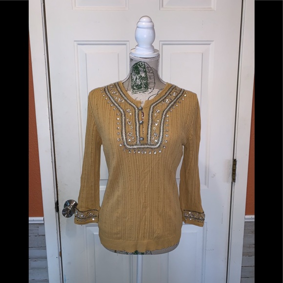 Joseph Allen Sweaters - ❌CLEARANCE❌4for$10❌Joseph A. Embroidered Sweater💕
